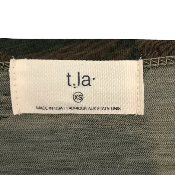 Anthro T.la Soft Cotton Floral Camo Top Vneck Sz XS - Picture 10 of 11